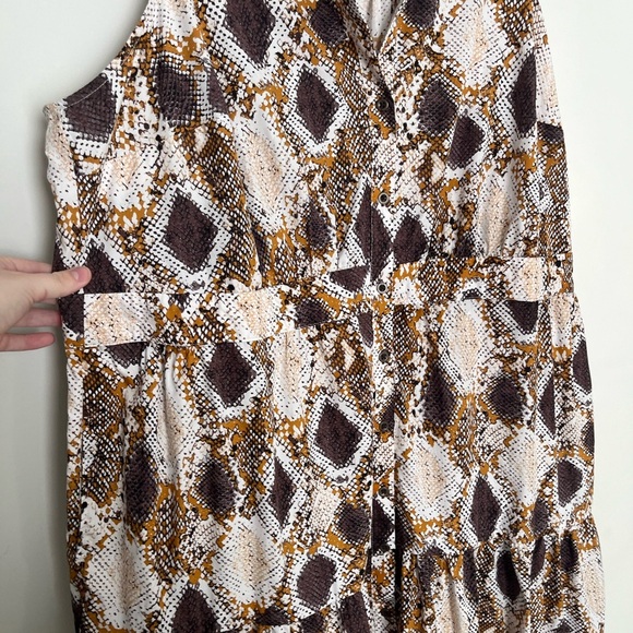 ✨ Anthropologie Snake Print Maxi Dress - Picture 8 of 11